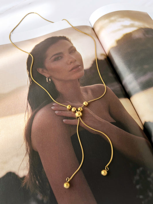 Collar Corbatín Bolitas