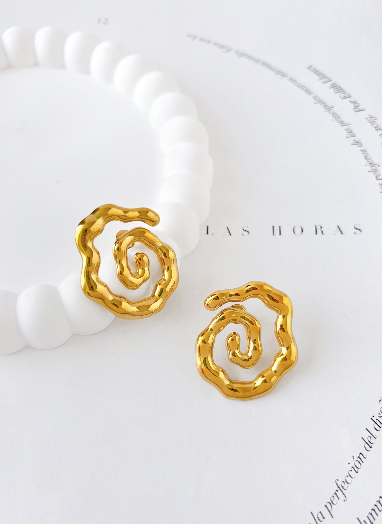 Aretes Espiral Irregular