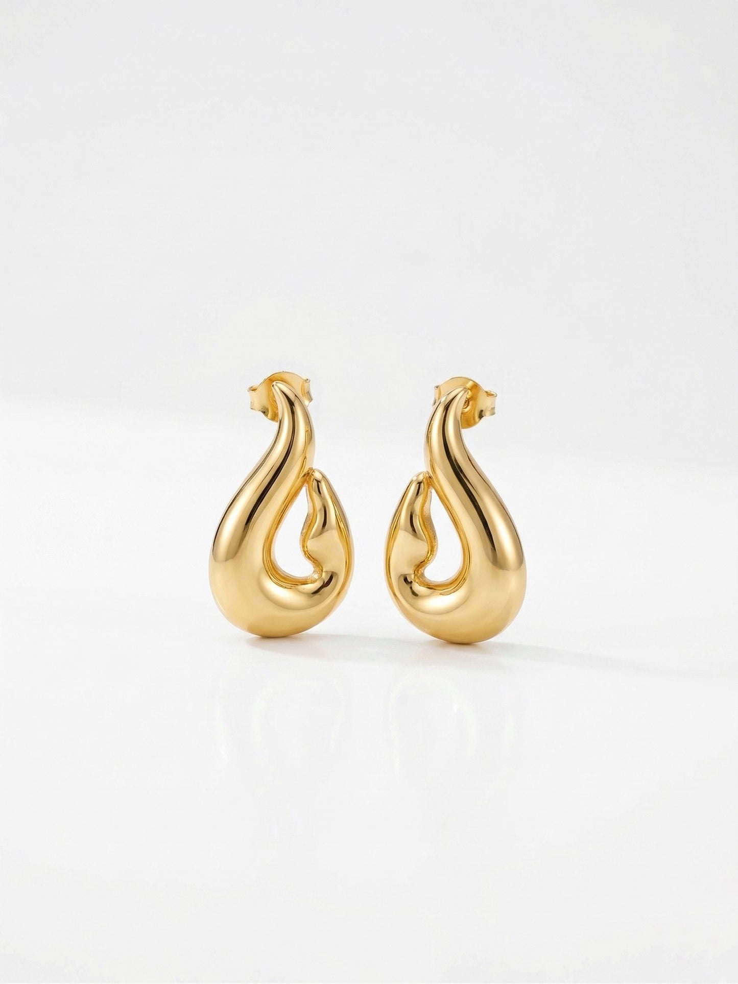 Aretes Estilo Gota Irregular