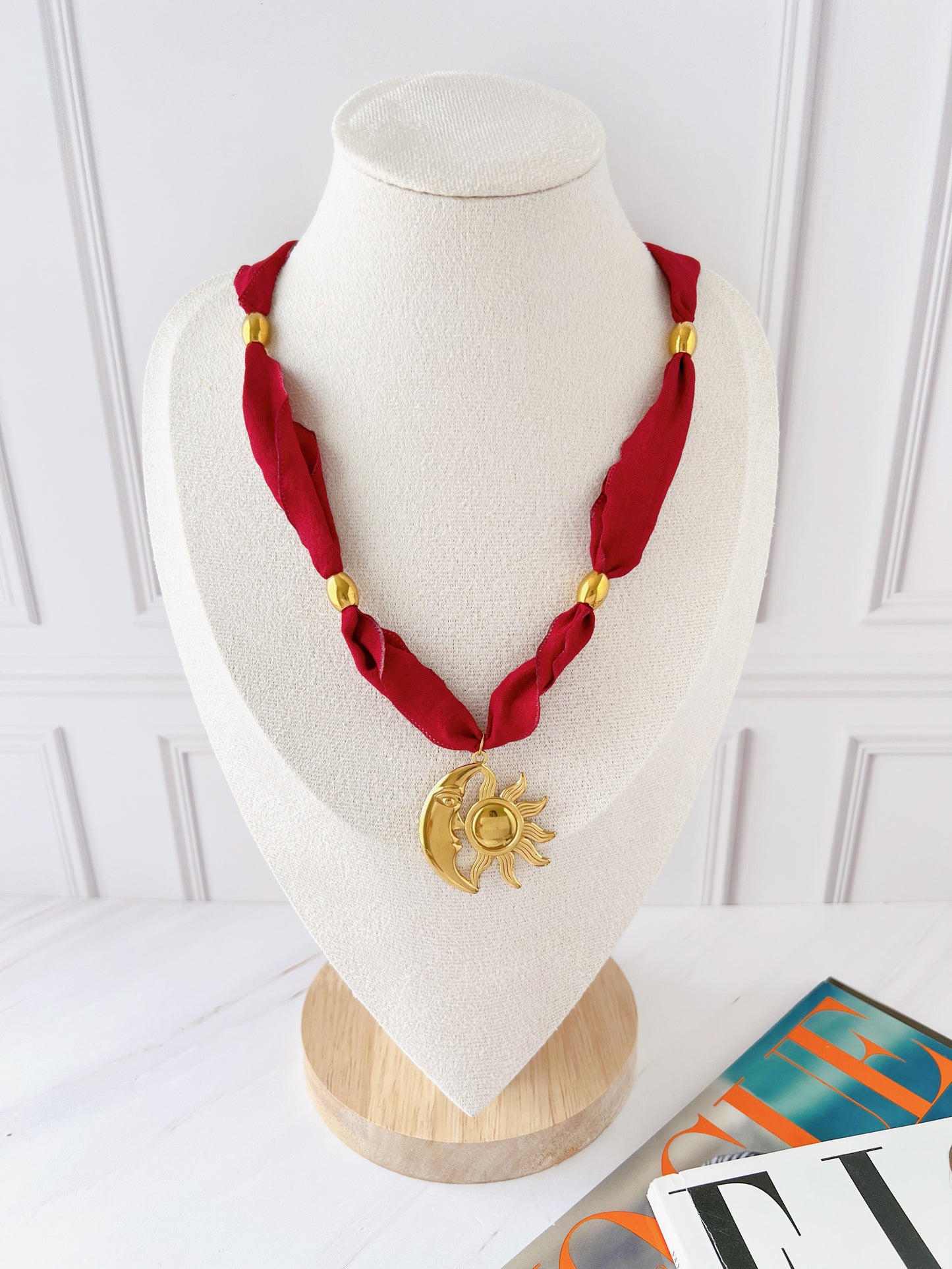 Collar Bandana Sol y Luna