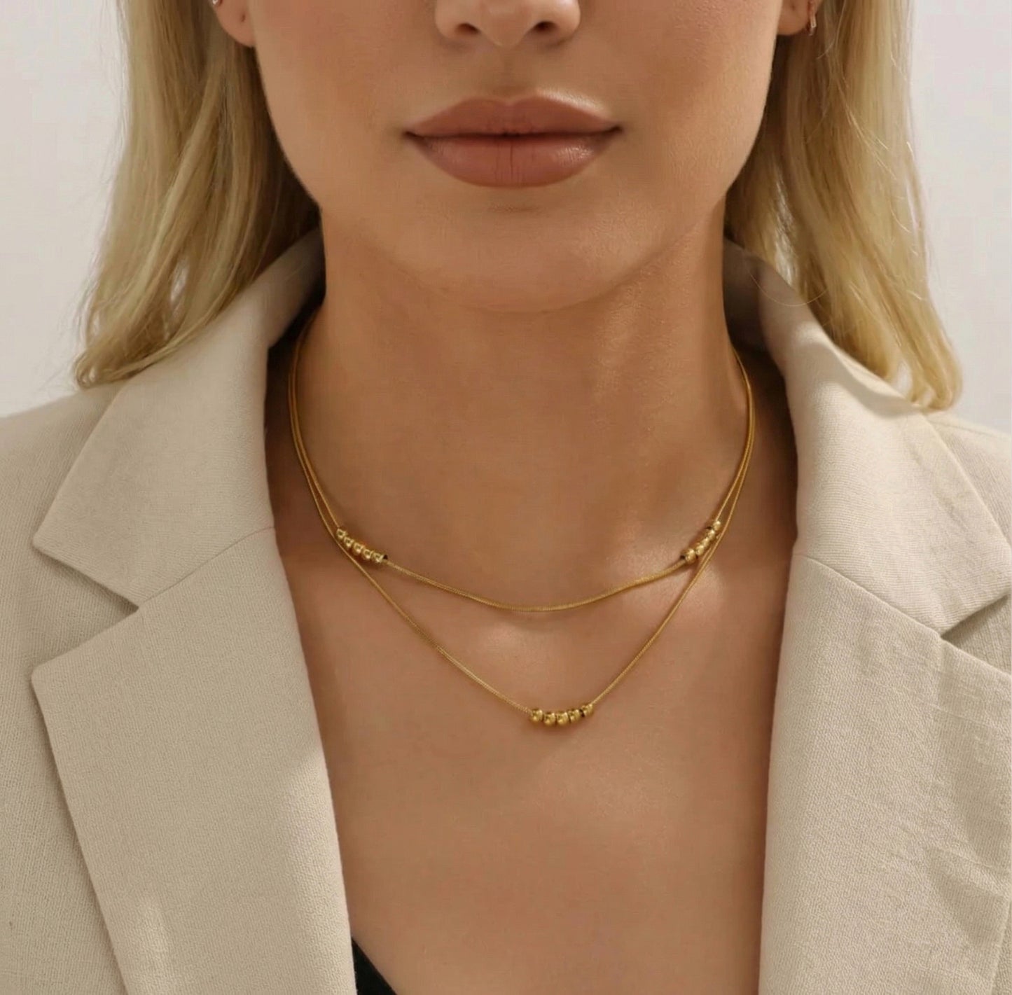 Collar Doble Bolitas