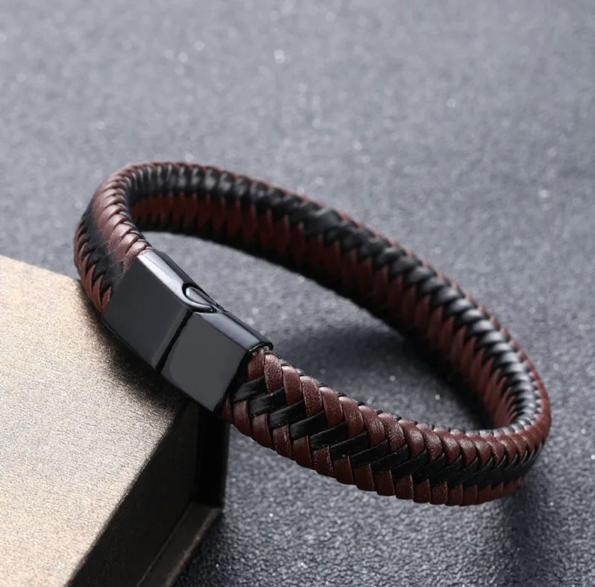 Brazalete de Cuero