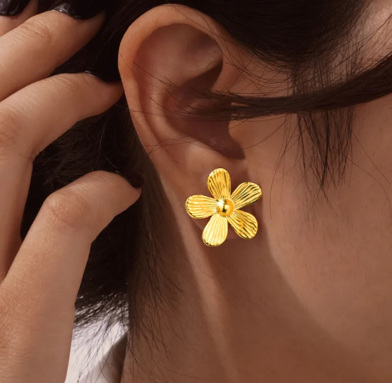 Arete Flor Chica
