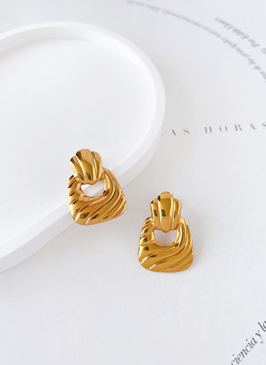 Aretes Oro Rosa