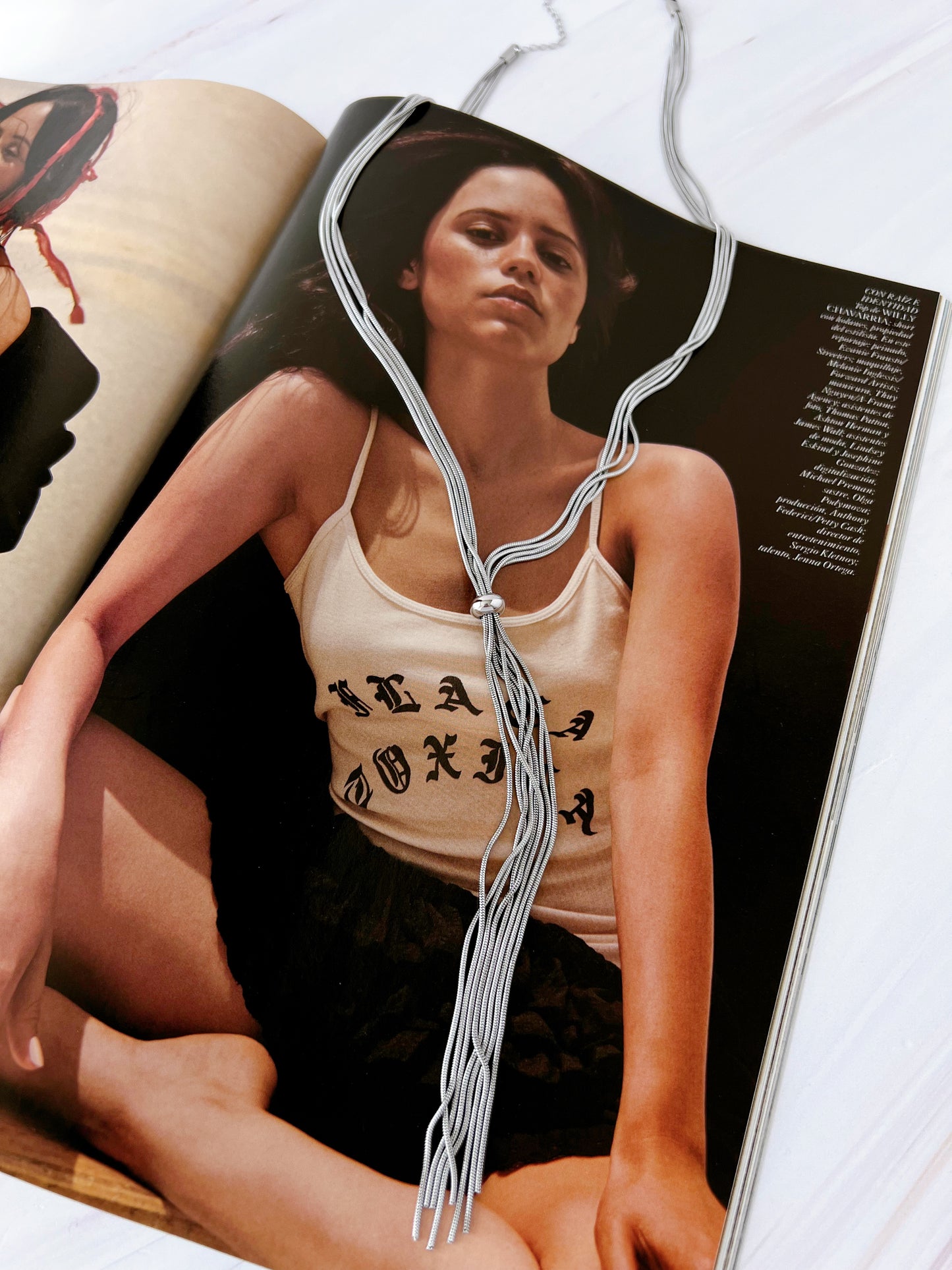 Collar Corbatín Varias Cadenas