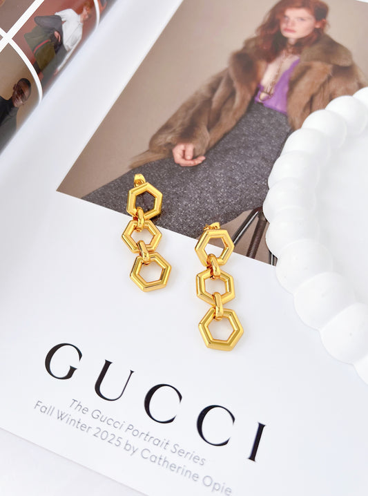 Aretes Hexágonos Triples