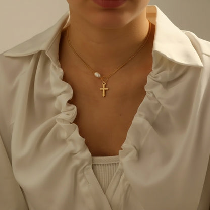 Collar Cruz y Perla